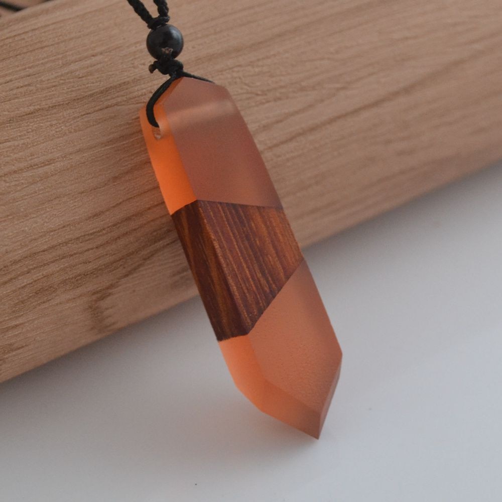 men'woman s Vintage wood resin necklace